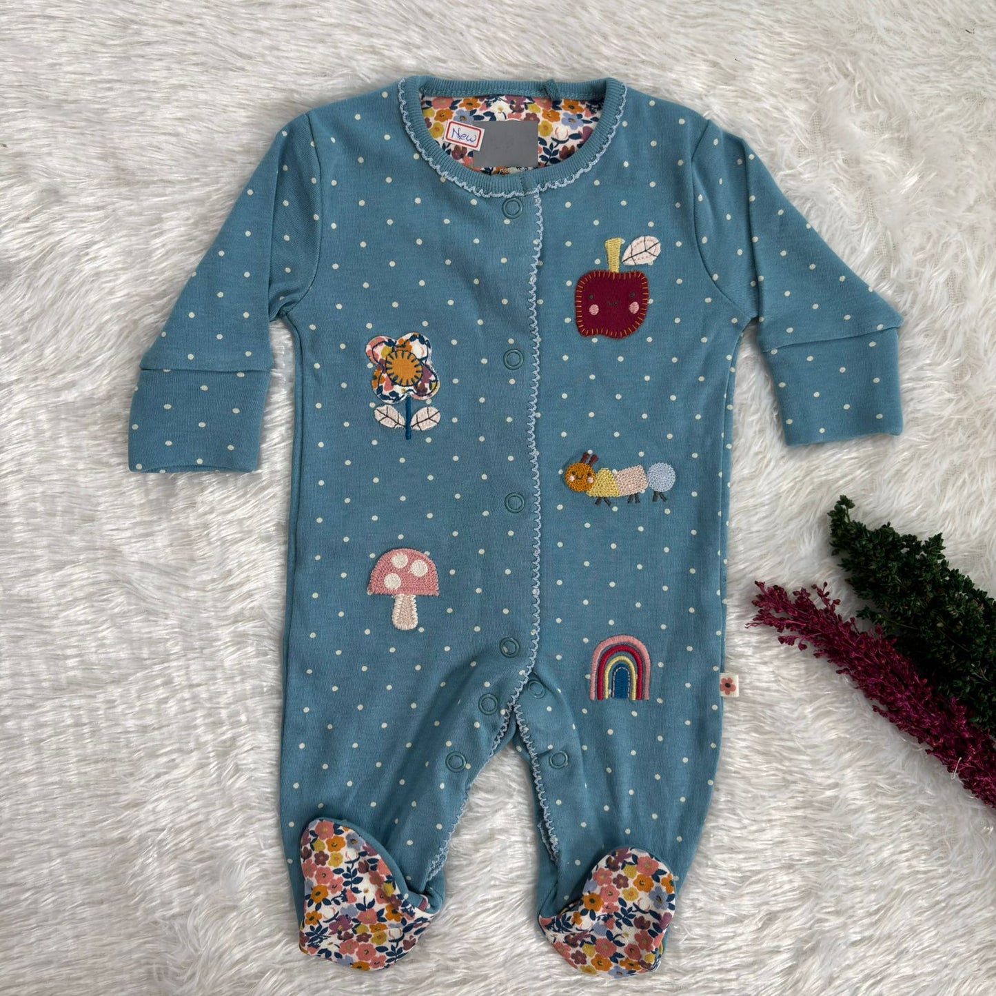 Branded baby sleepsuits (3 to 6 months)SL01