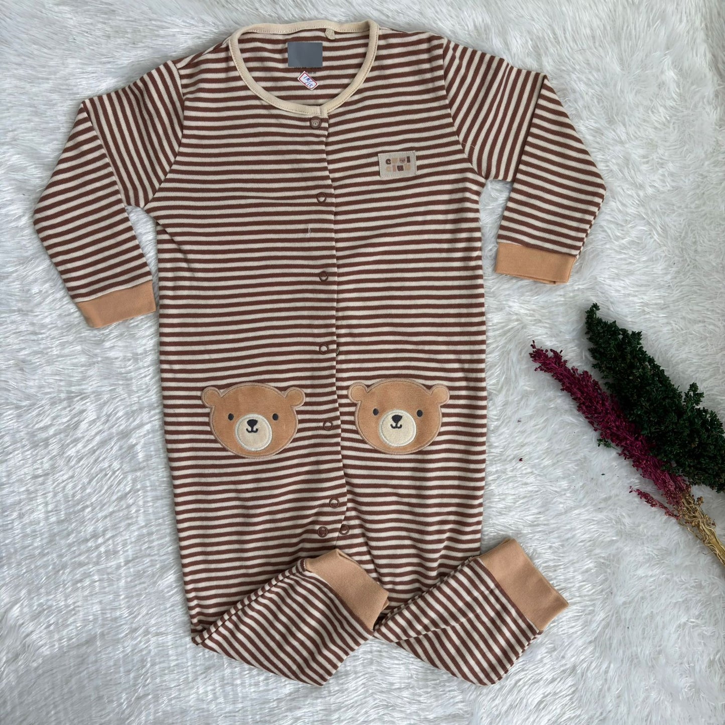 Branded baby sleepsuits (12 to 18 months)SL01
