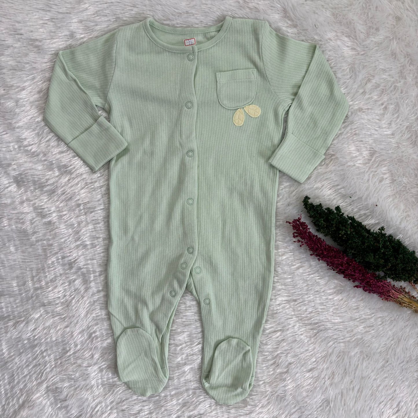 Branded baby sleepsuits (3 to 6 months)SL01