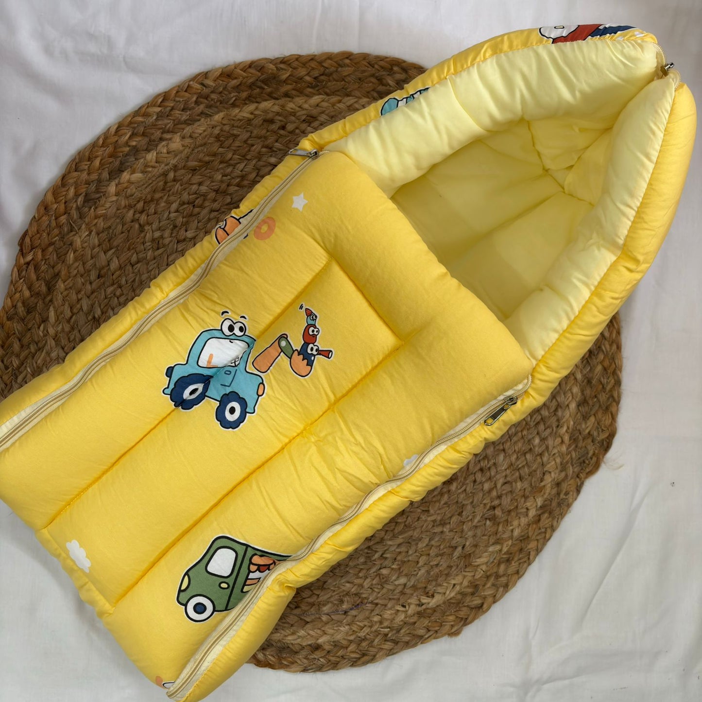 Baby Carrying Bed MN01