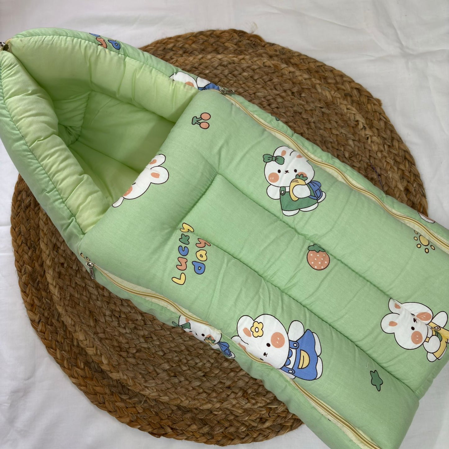 Baby Carrying Bed MN01