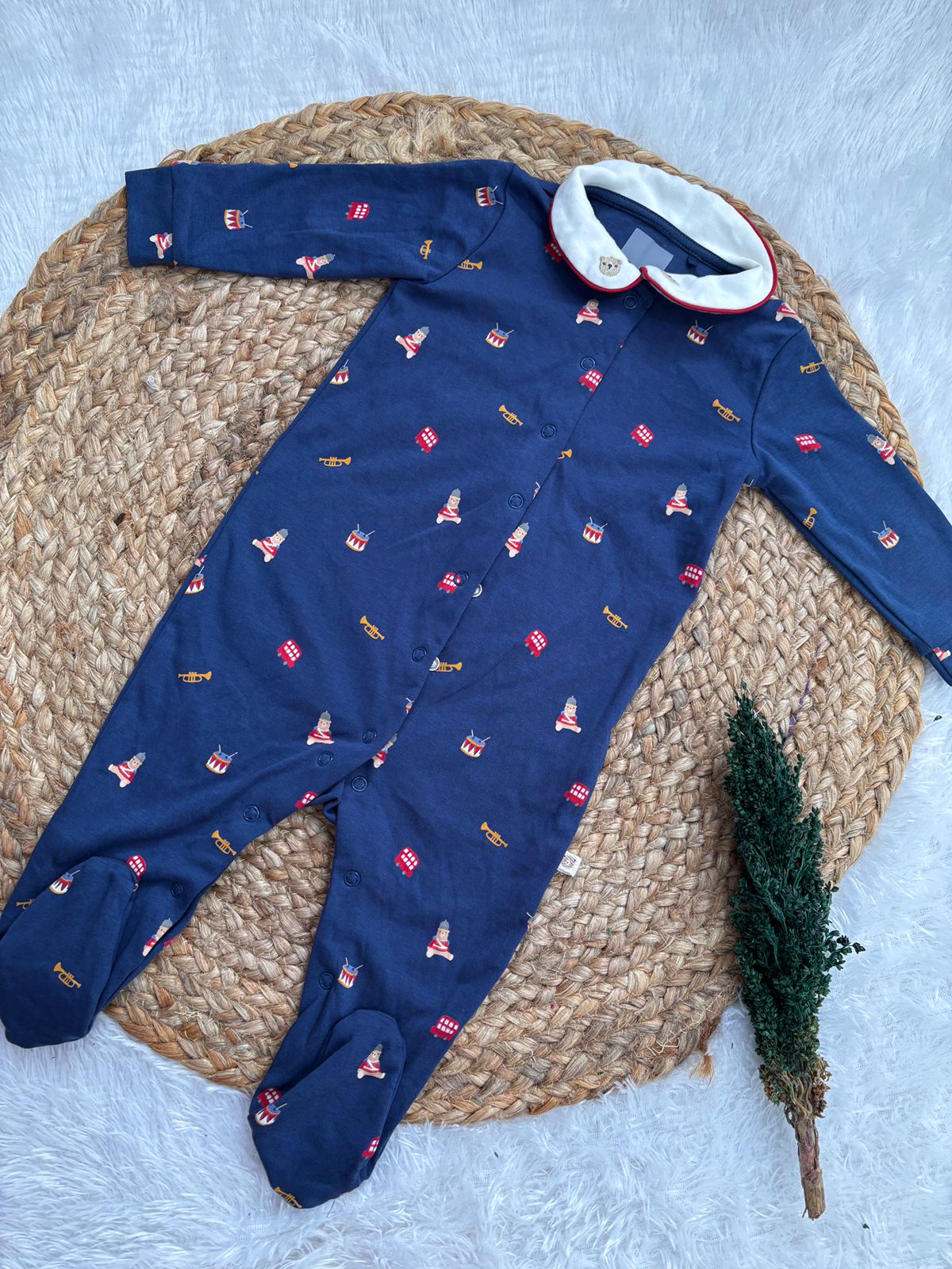 Branded baby sleepsuits SL01