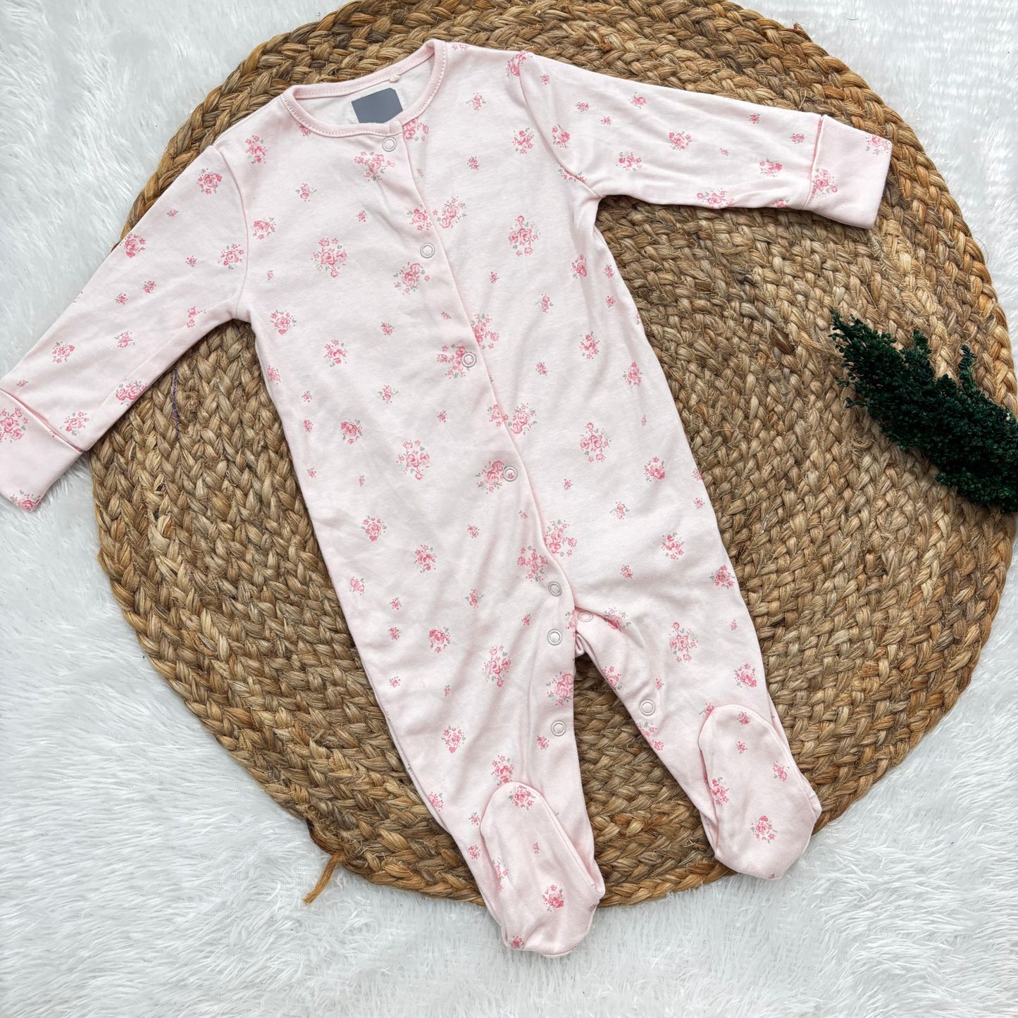 Branded baby sleepsuits SL01