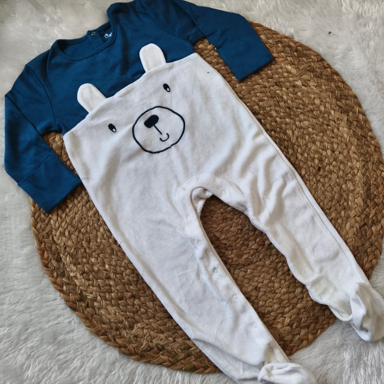 Branded baby sleepsuits SL01