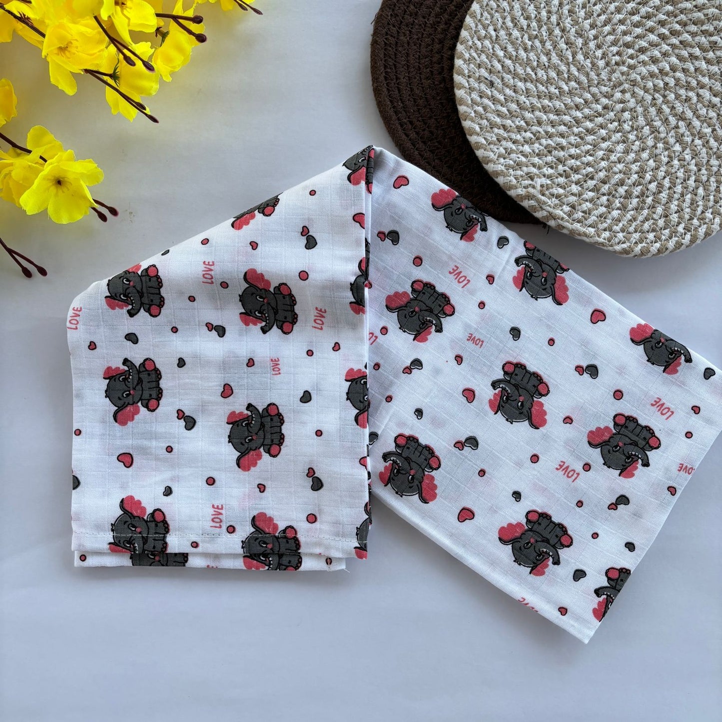 Muslin Swaddle Size 100 * 100 cm MN01