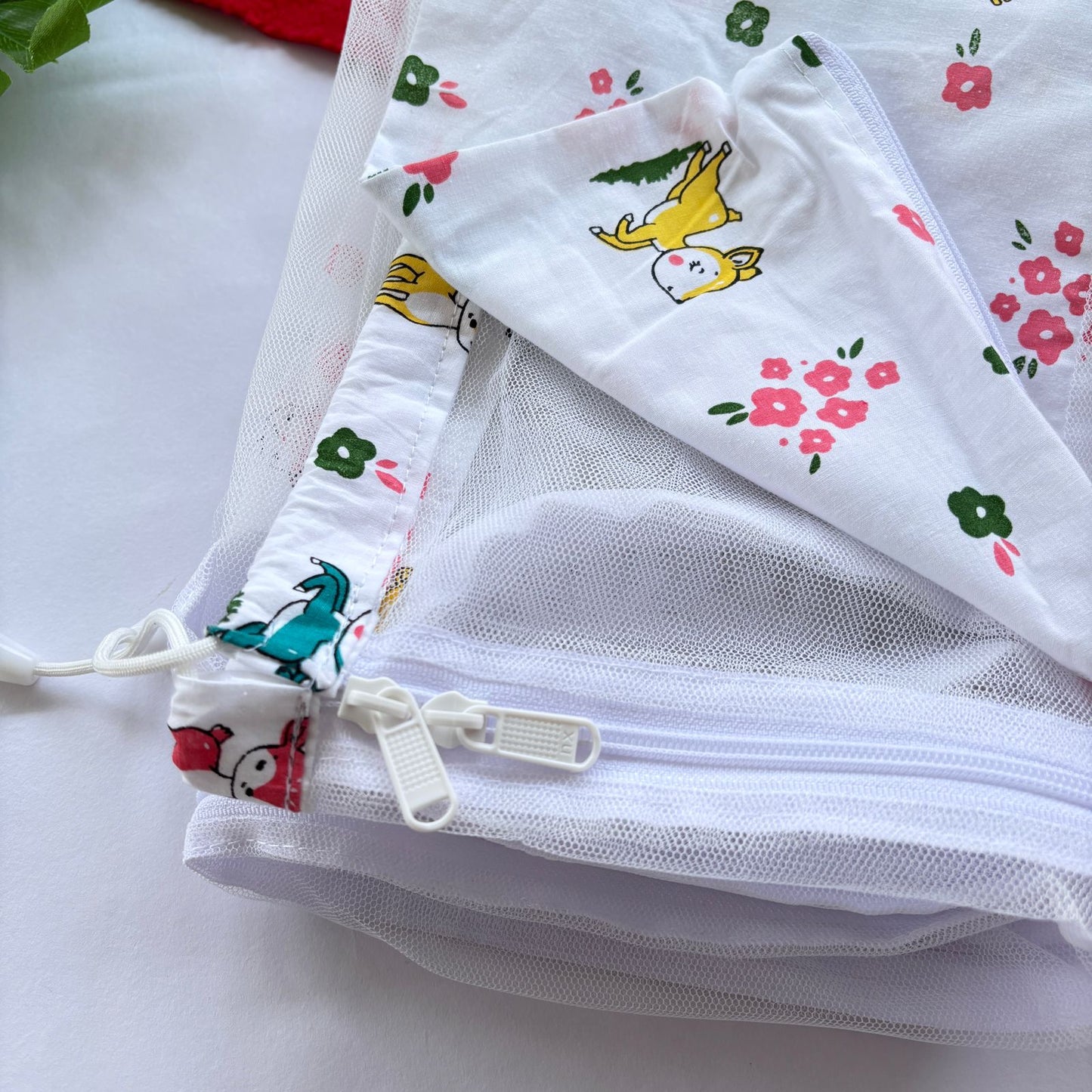 Baby Thottil / Cradle with Mosquito Net MN01