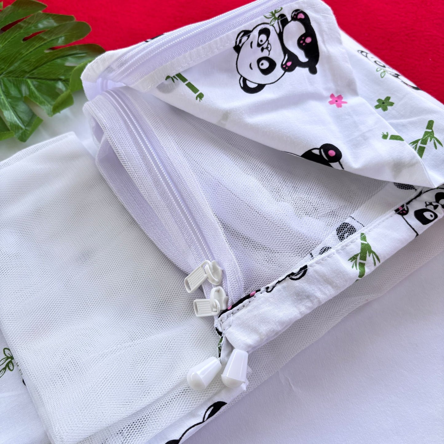Baby Thottil / Cradle with Mosquito Net MN01