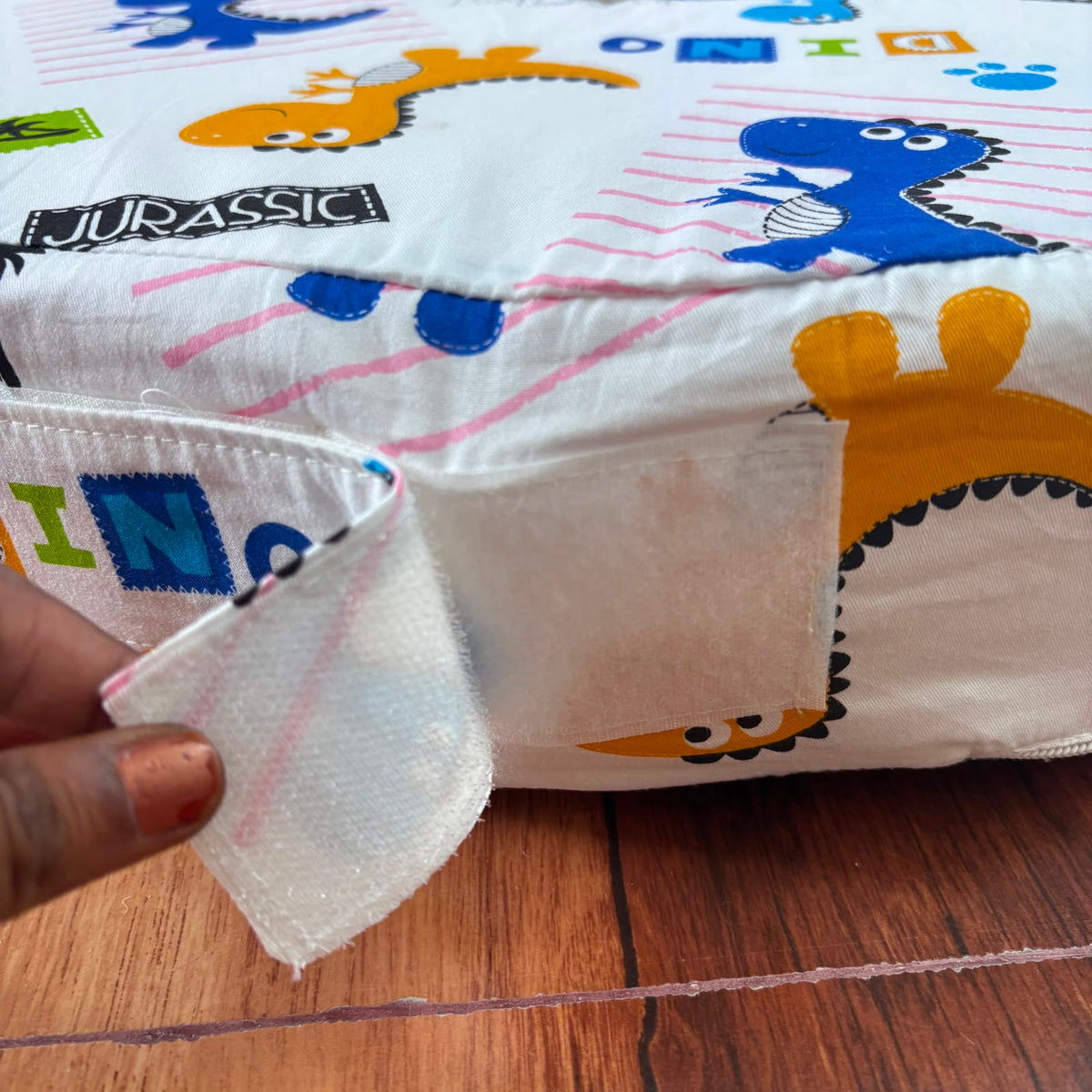 Baby Feeding Pillow MN01