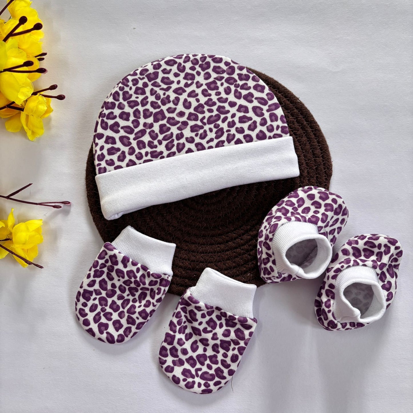 Cap Mitten and Booties Set MN01