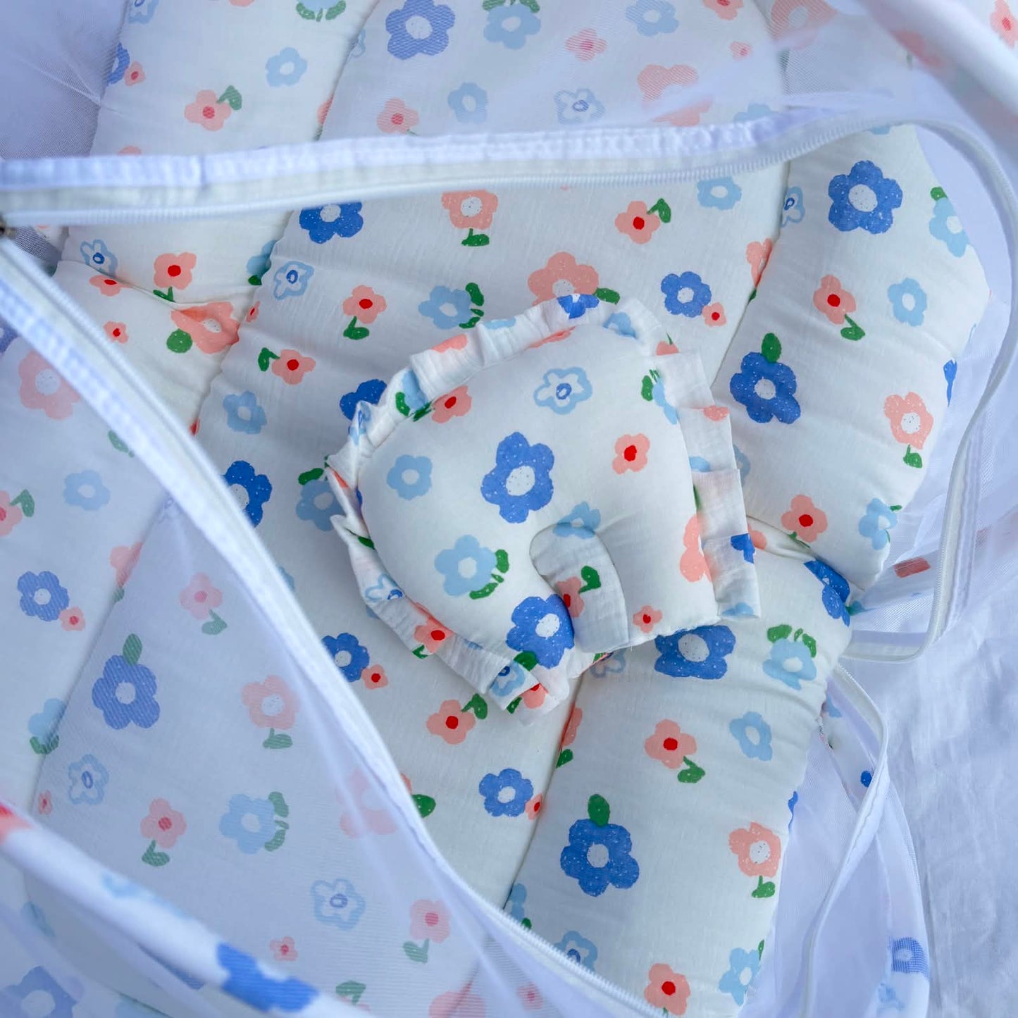 Baby Crinkled Muslin Mosquito Net Bed and Carry Bed Combo MN01