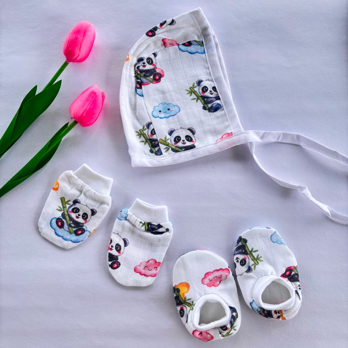 Muslin Cap Mitten and Booties Set MN01