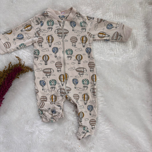 Branded baby sleepsuits (New born)SL01