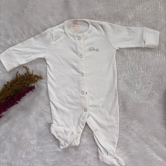 Branded baby sleepsuits SL01