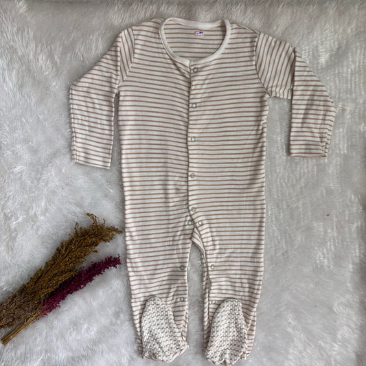 Branded baby sleepsuits (12 to 18 months)SL01
