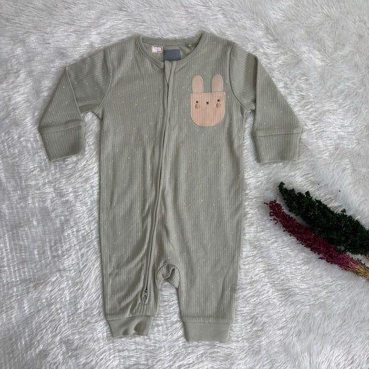 Branded baby sleepsuits (12 to 18 months)SL01