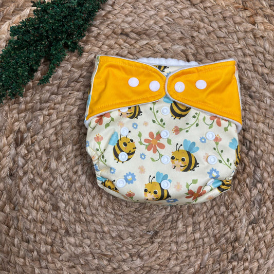 Organic Reusable Cloth Diaper (Honey Bee) MN01