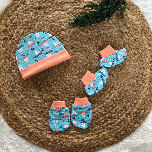 Cap Mitten and Booties Set MN01