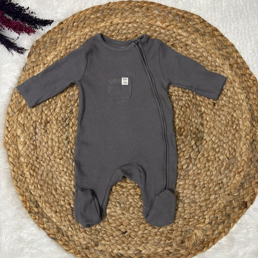 Branded baby sleepsuits SL01