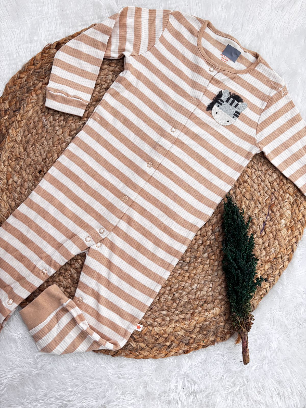 Branded baby sleepsuits  SL01
