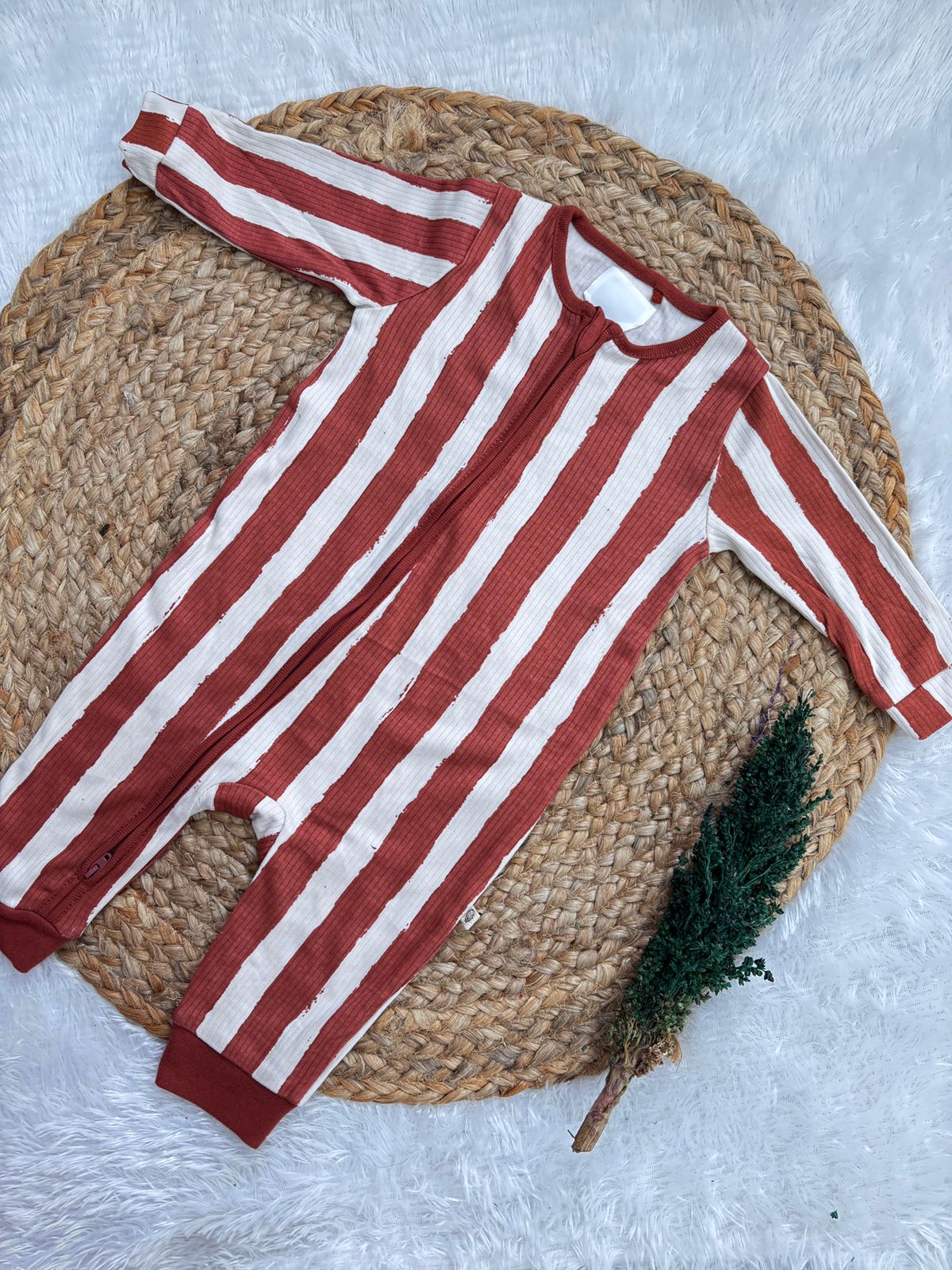 Branded baby sleepsuits SL01