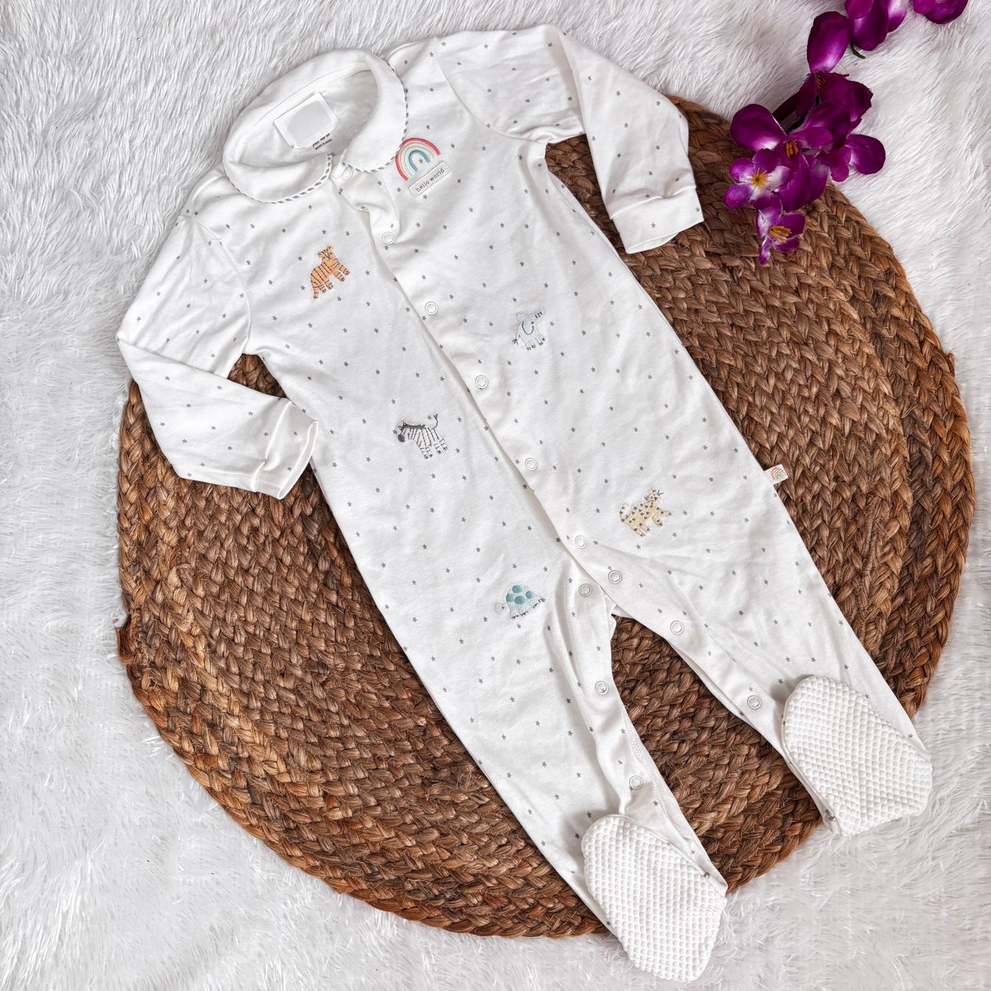 Branded baby sleepsuits SL01