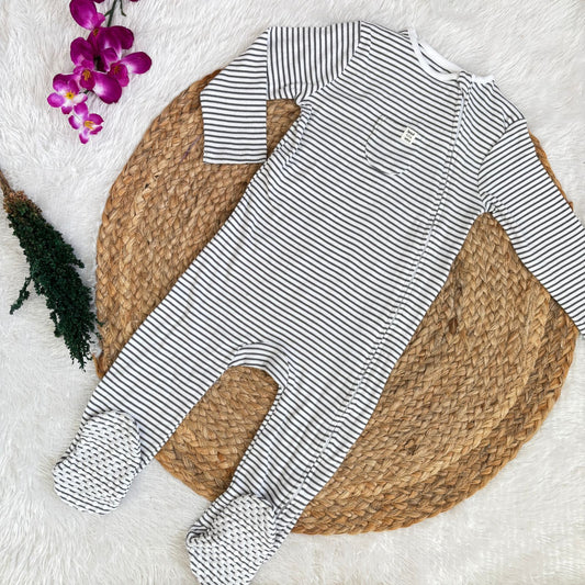 Branded baby sleepsuits SL01