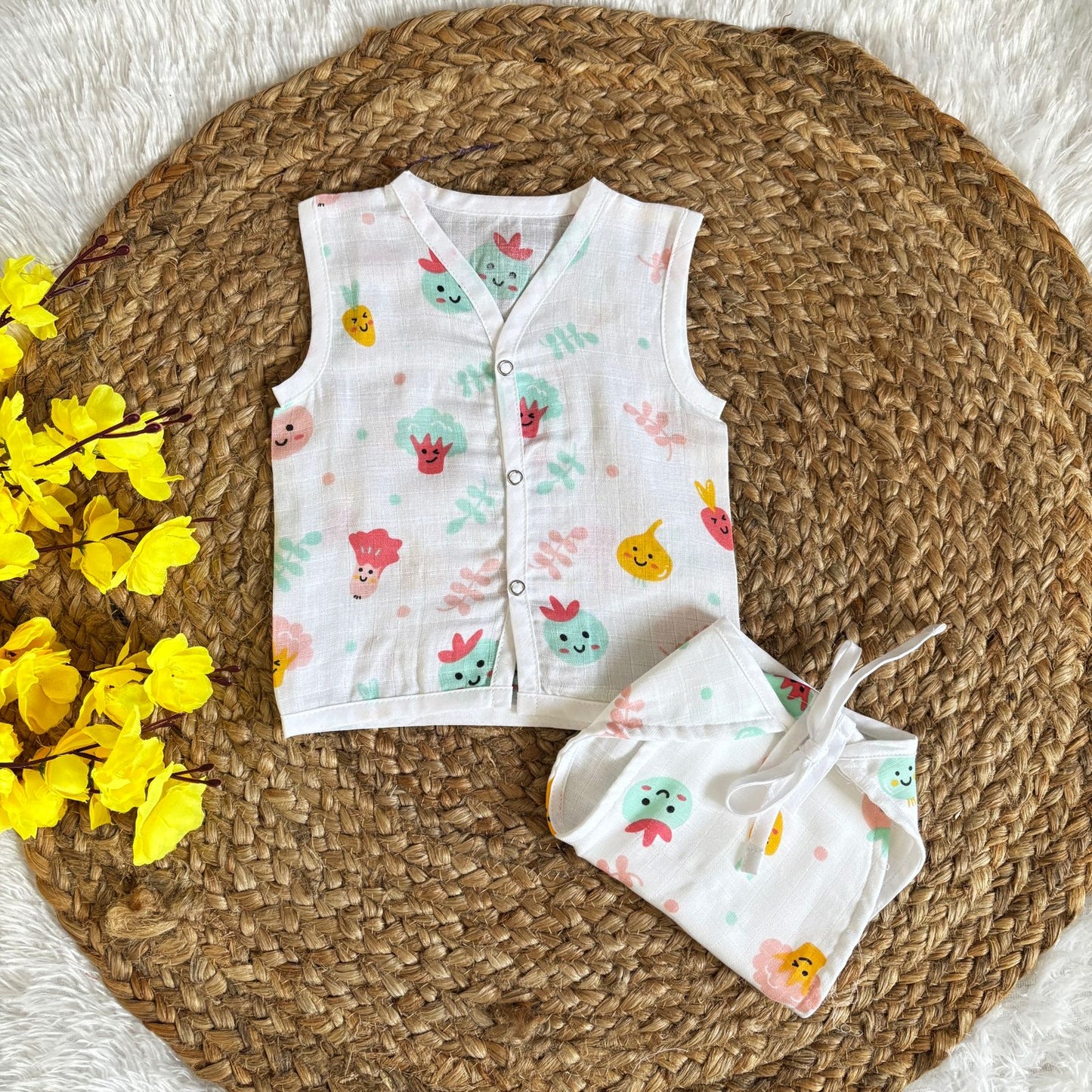 Muslin Button jablas and Nappy set 5 pcs pack