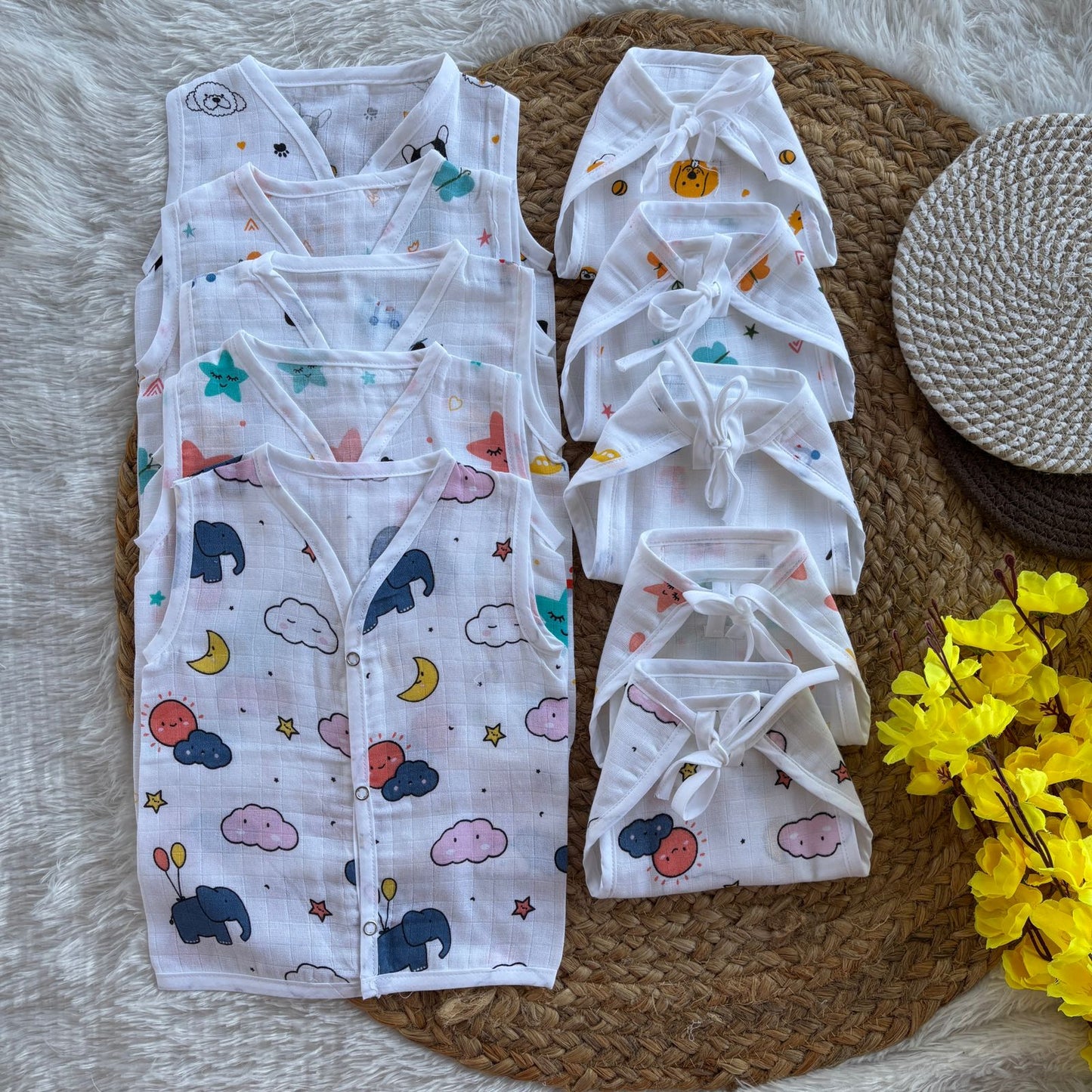 Muslin Button jablas and Nappy set 5 pcs pack
