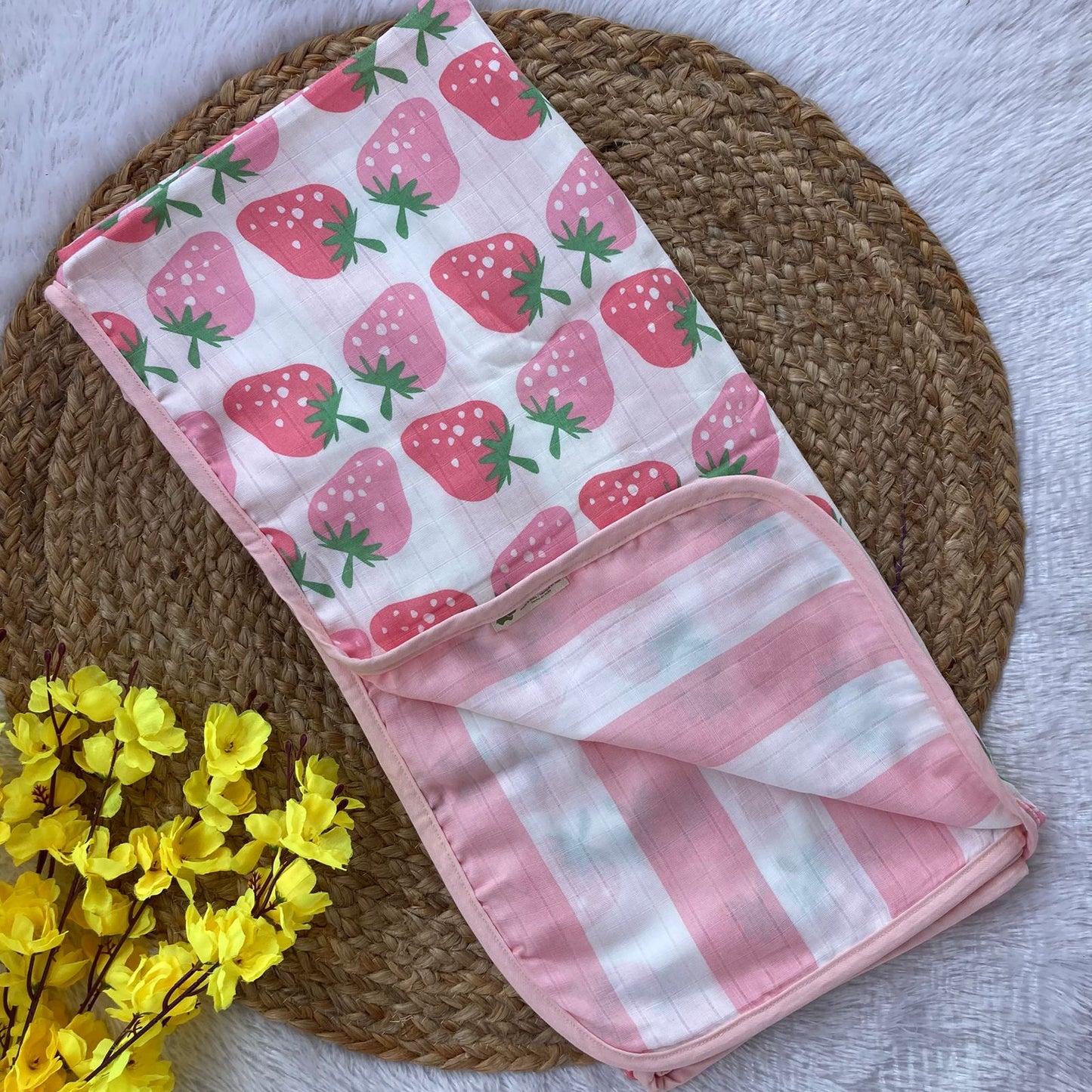 Muslin 4 layer Blanket ( Large ) MN01