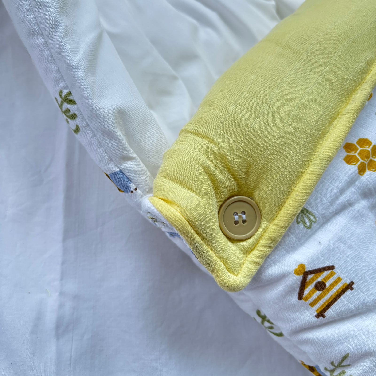Soft Cotton Carry Bed