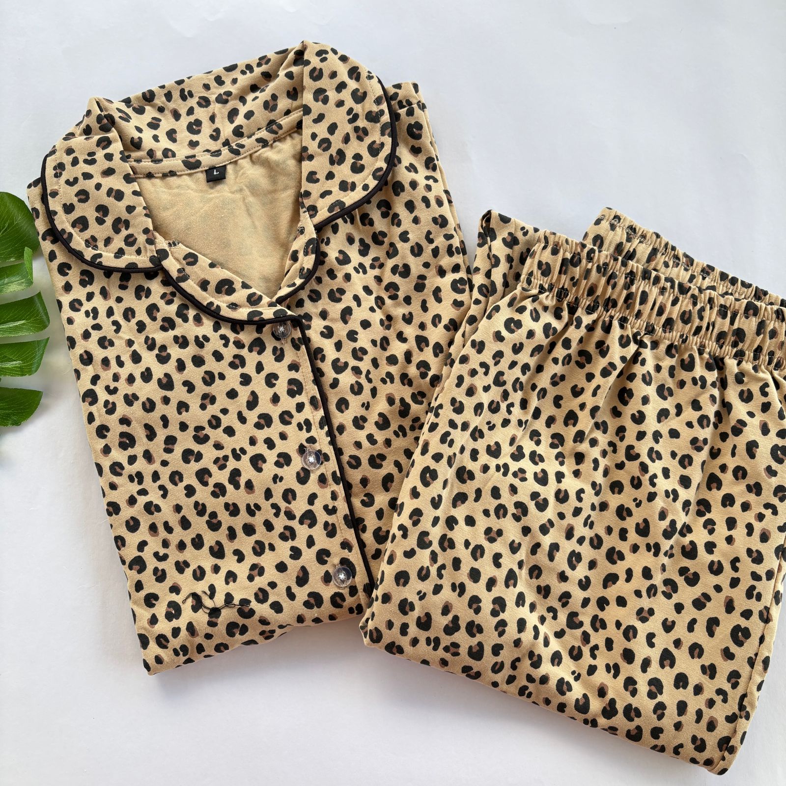 Women's collar night suit  JP01