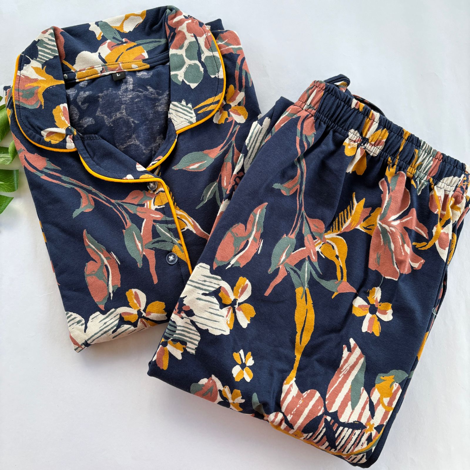 Women's collar night suit  JP01