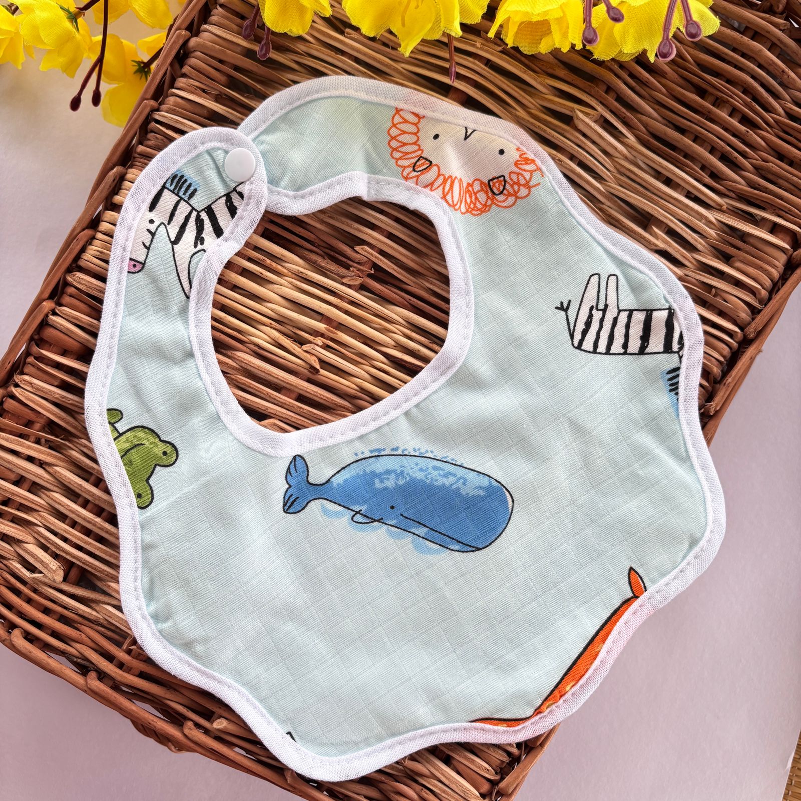 Muslin Baby Bib MN01