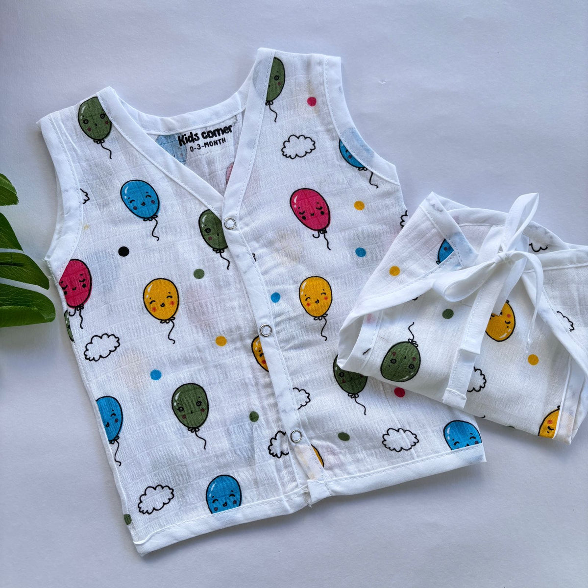 Premium Muslin Button jabla and Nappy set MN01