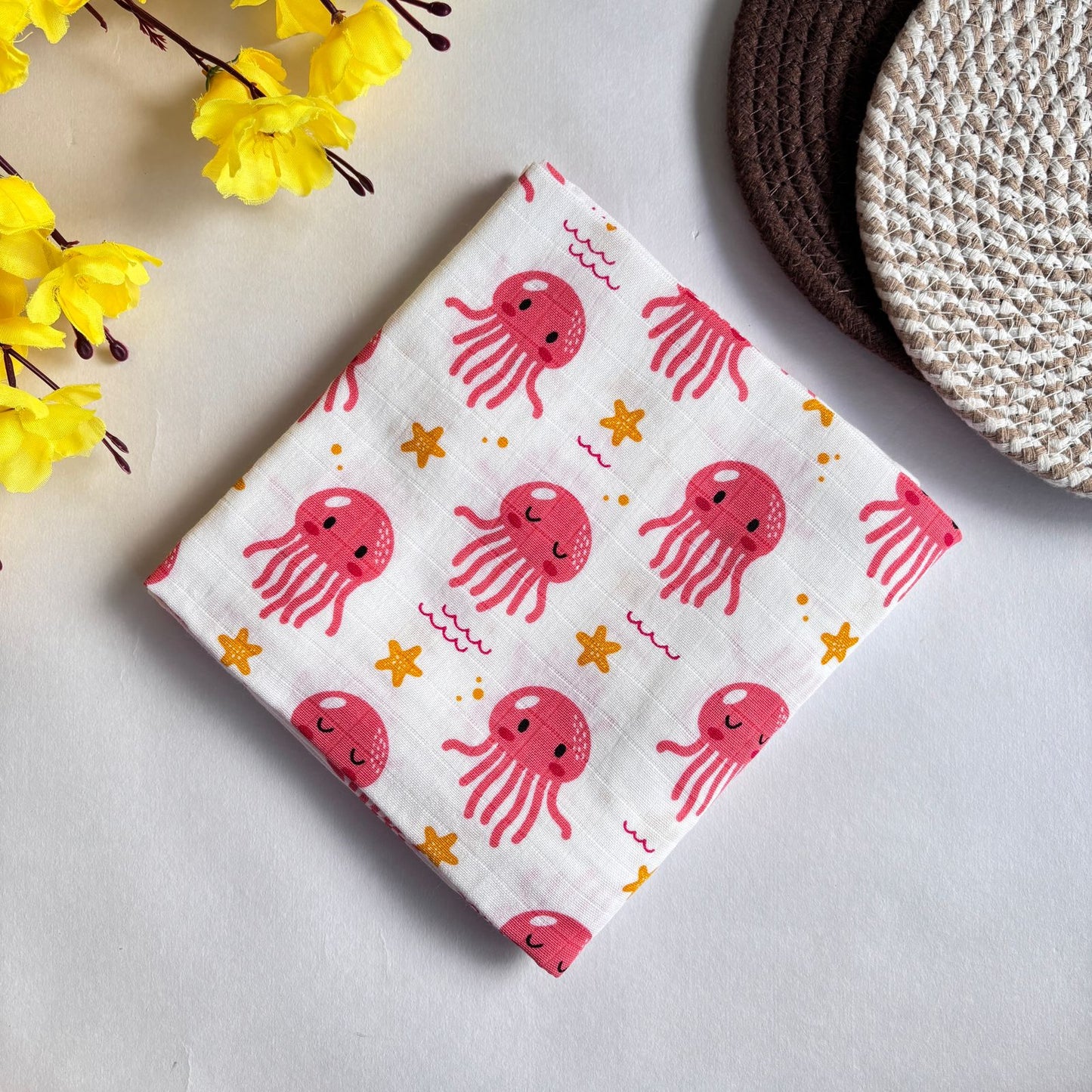 Premium Muslin Swaddle Size 100 * 100 cm MN01