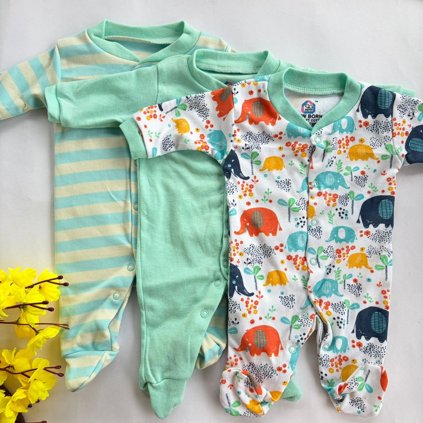 Branded baby sleepsuits Pack of 3 SL01