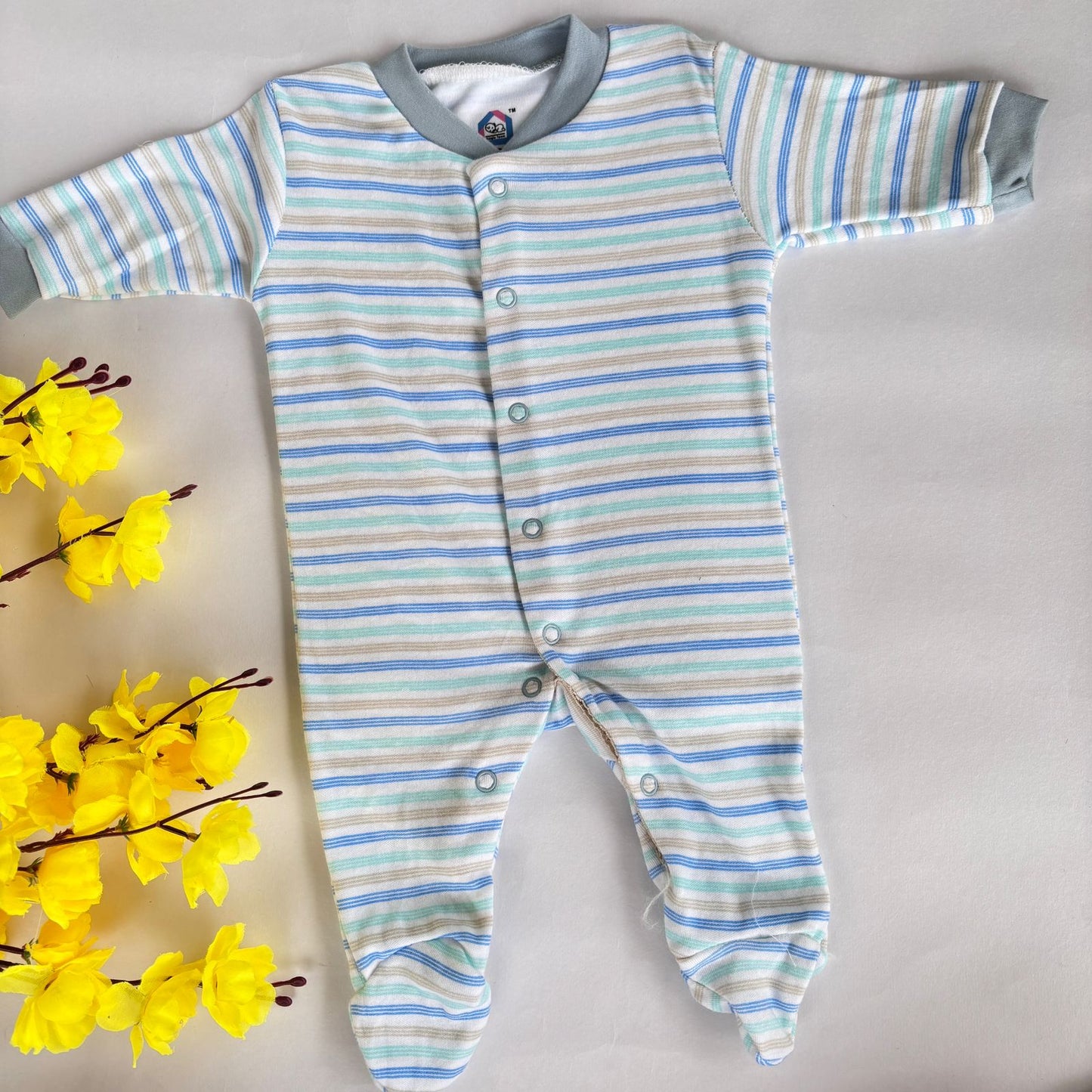 Branded baby sleepsuits Pack of 3 SL01
