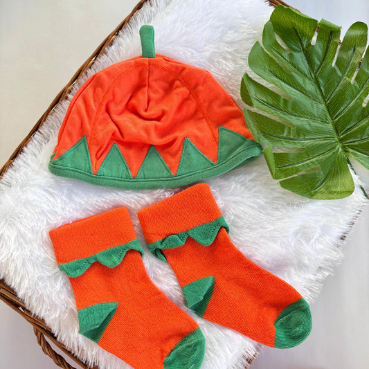 Baby Cap and Booties MN01