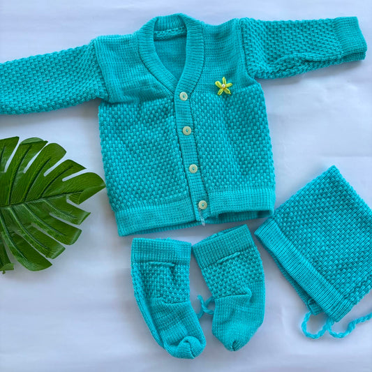 Woollen sweater Cap And Booties Set MN01