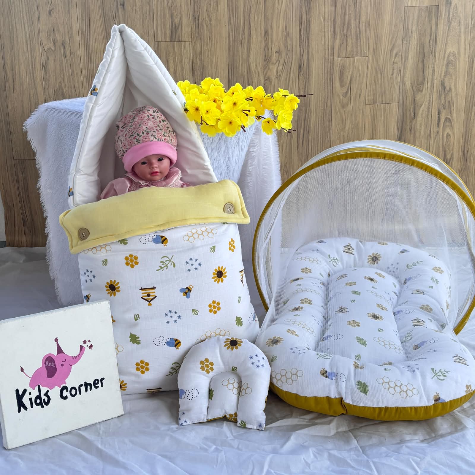 Baby Muslin Mosquito Net Bed and Carry Bed Combo MN01