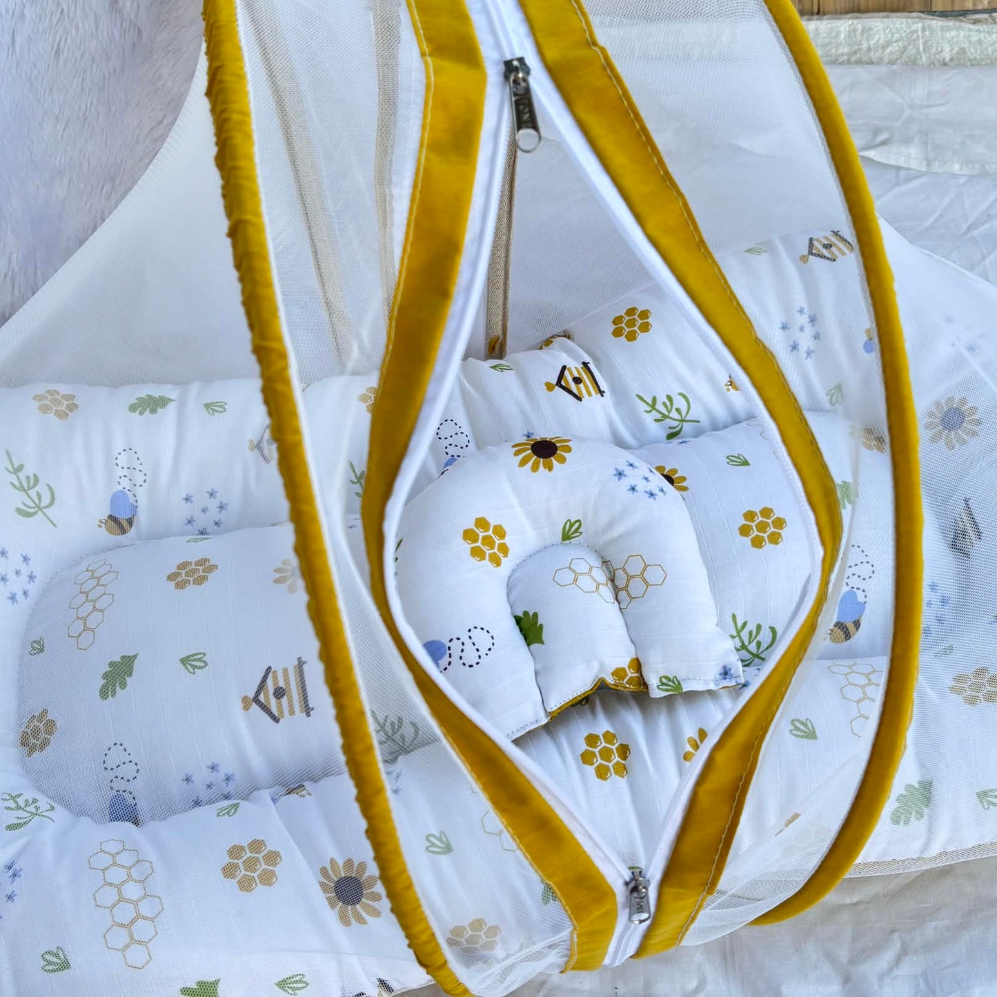 Baby Muslin Mosquito Net Bed and Carry Bed Combo MN01