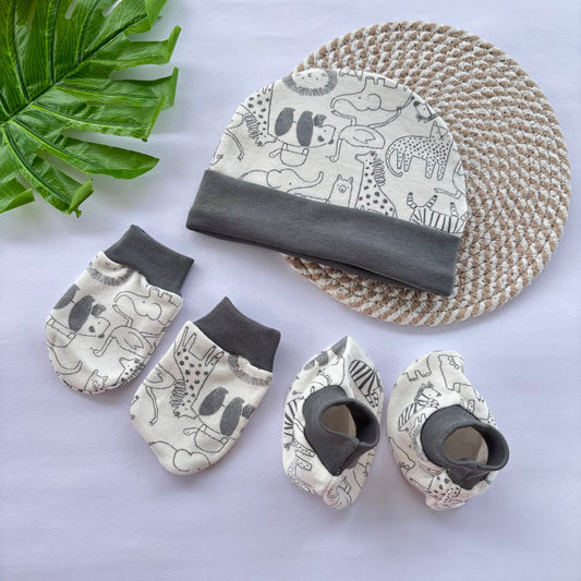 Cap Mitten and Booties Set MN01
