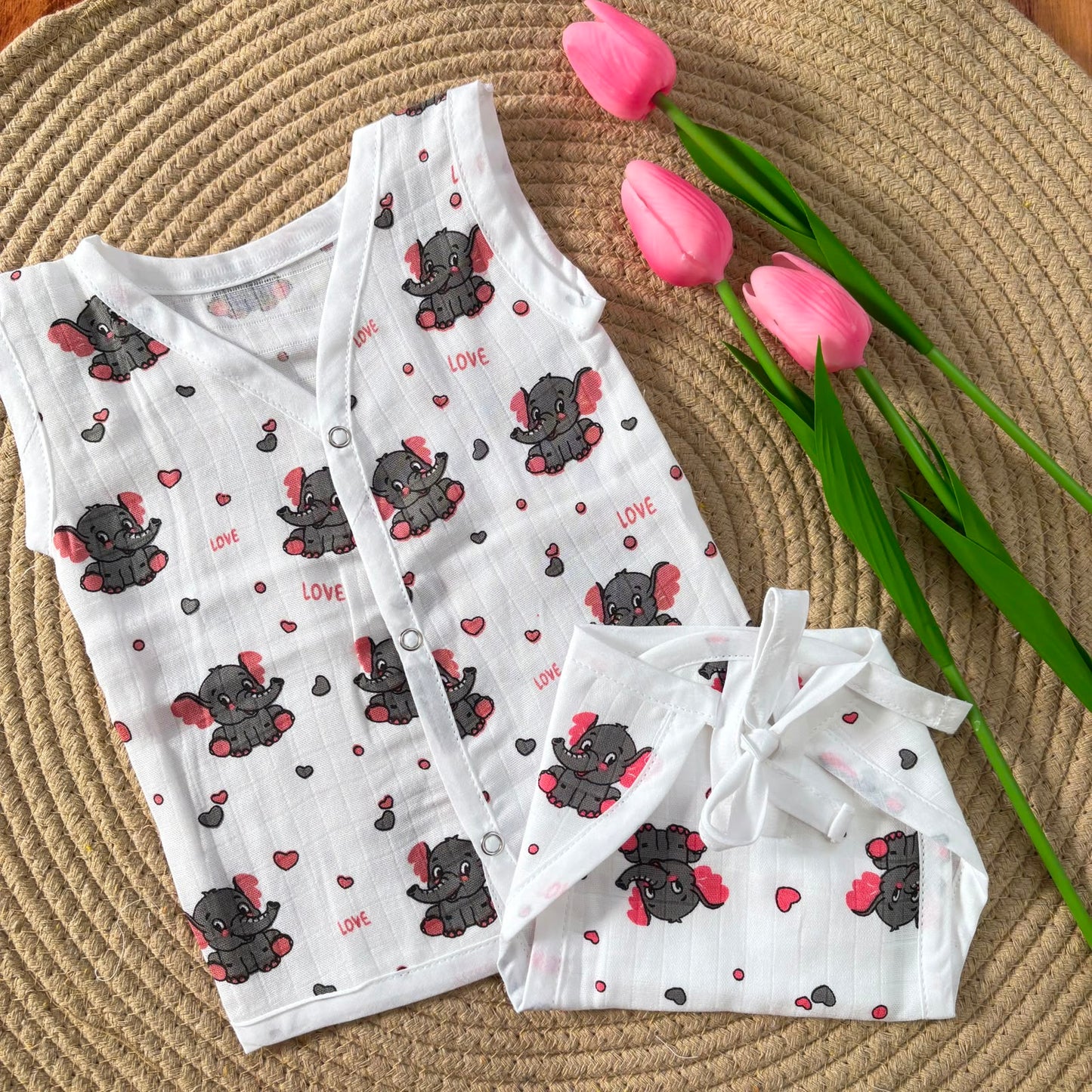 Premium Muslin Button jablas and Nappy set 5 pcs pack
