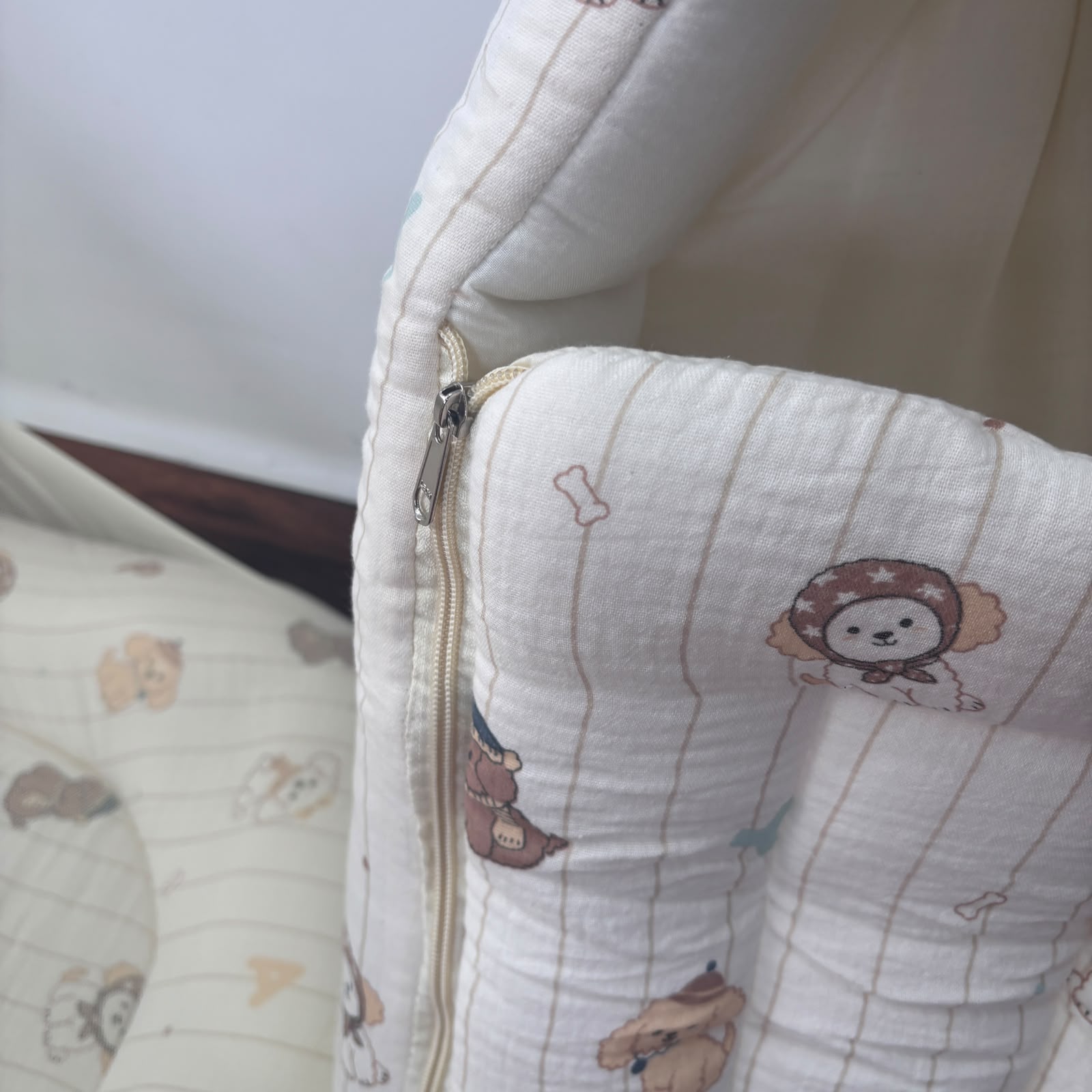 Baby Crinkled Muslin Mosquito Net Bed and Carry Bed Combo MN01
