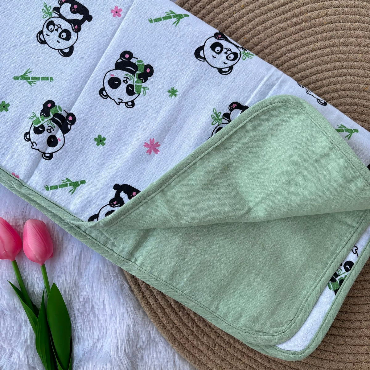 Muslin 6 layer Reversible Blanket MN01 ( Panda )