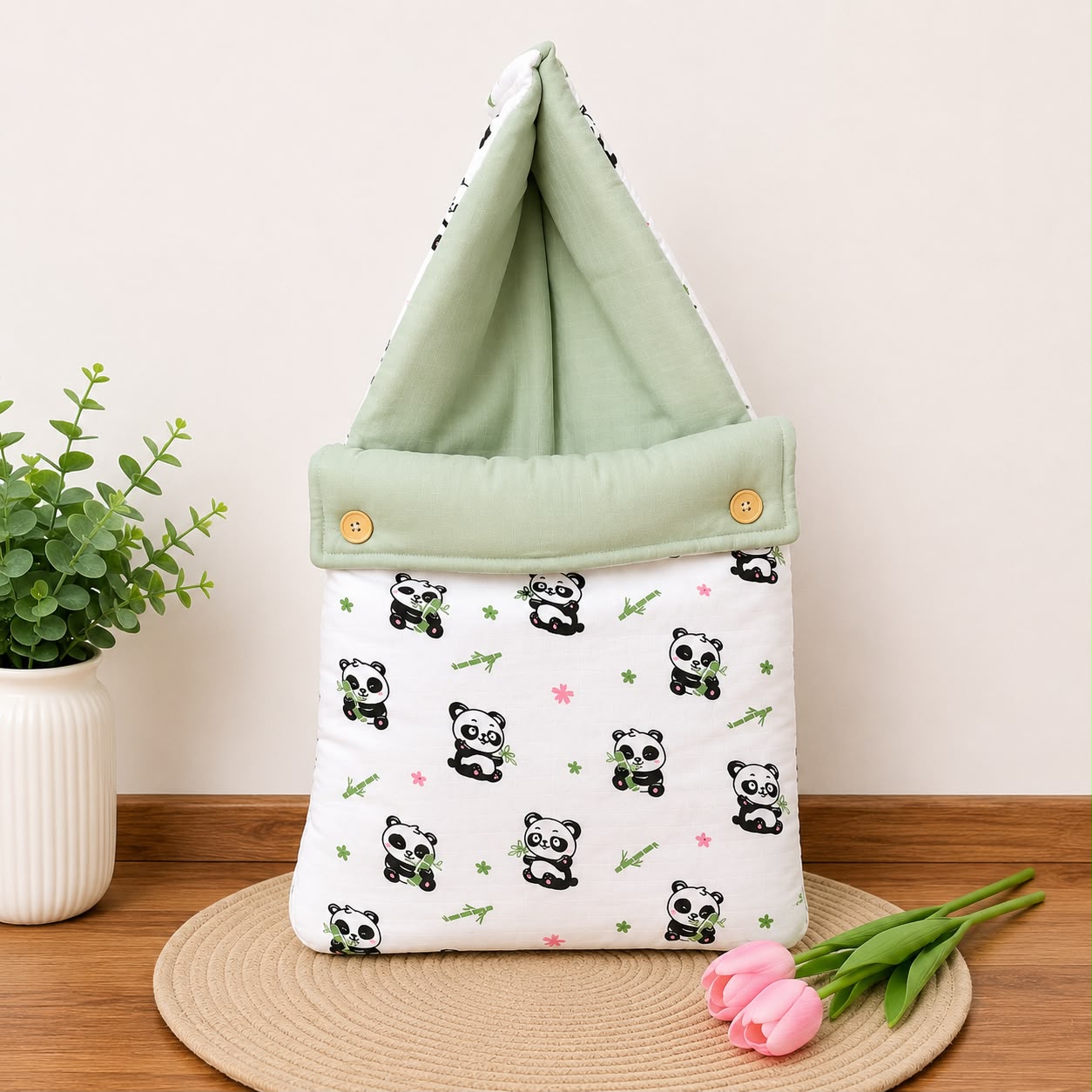 Inside & Outside Muslin Carry Bed MN01 ( Panda )