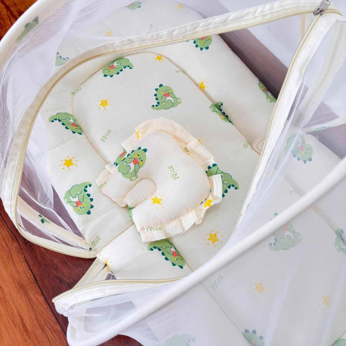 Baby Crinkled Muslin Mosquito Net Bed and Carry Bed Combo MN01