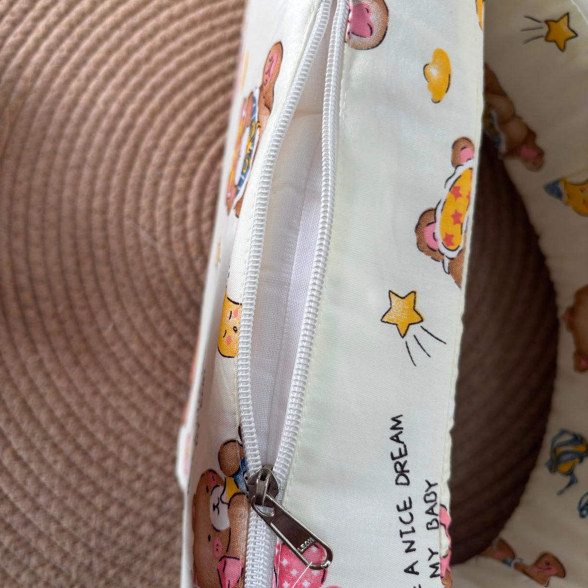 Baby Feeding Pillow MN01