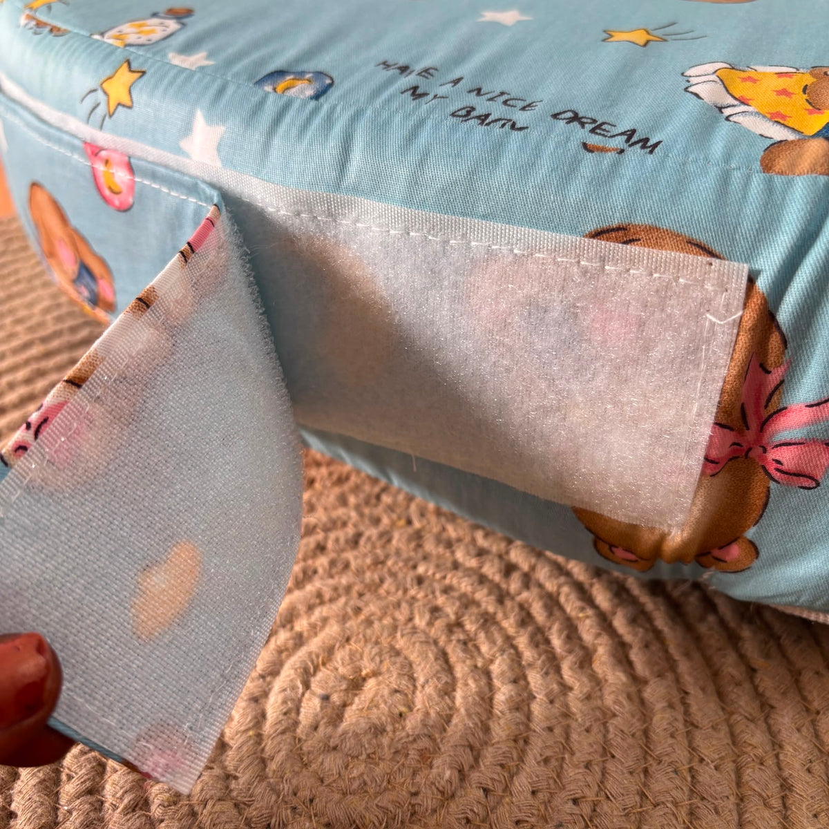 Baby Feeding Pillow MN01