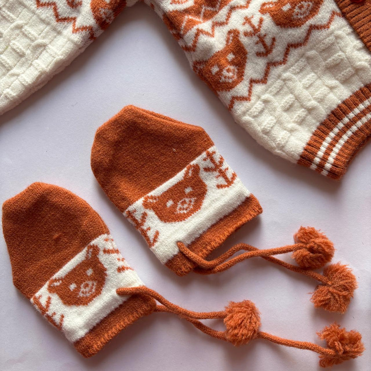 Woollen Sweater Set MN01